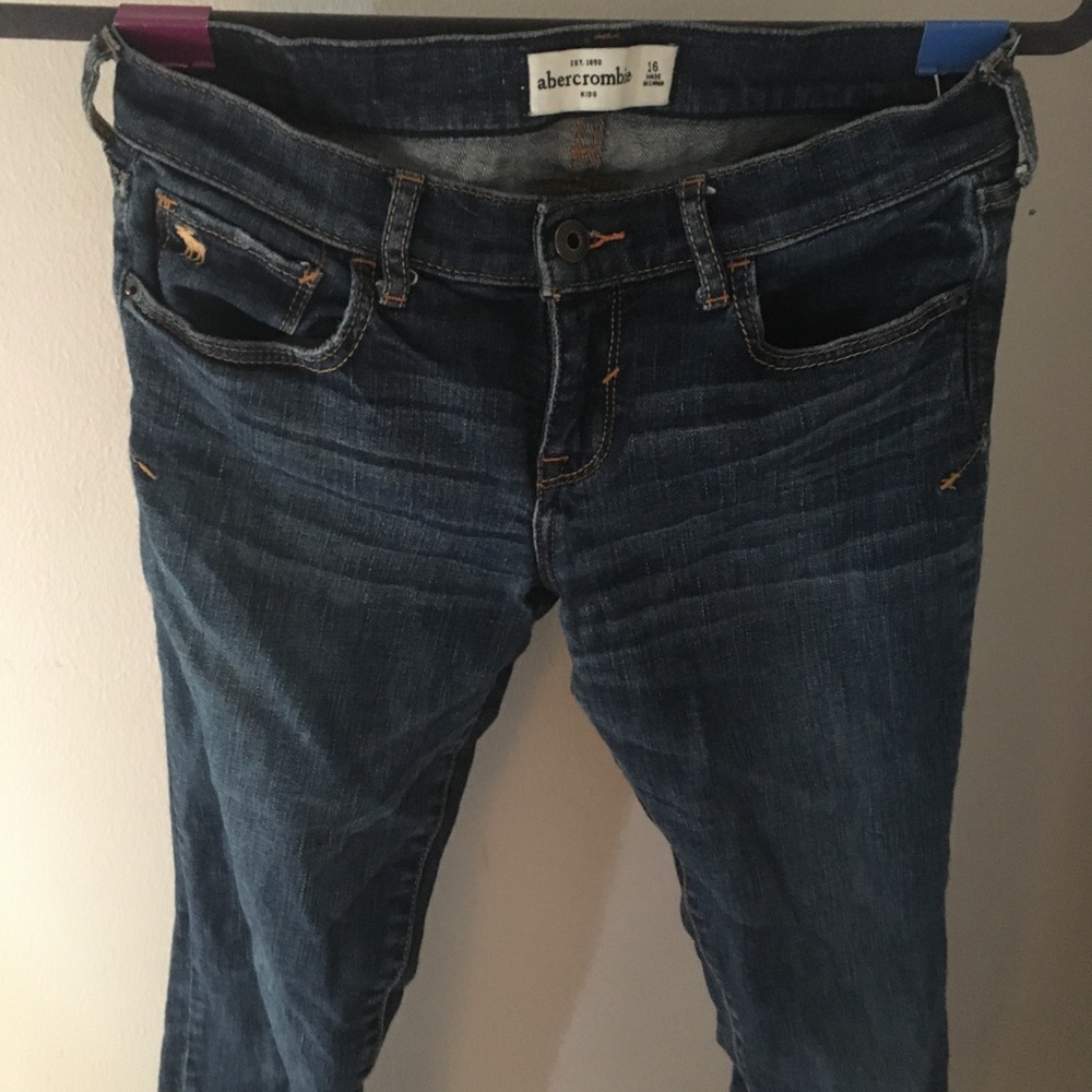 Abercrombie Kids Low-Rise Medium Wash Jeans